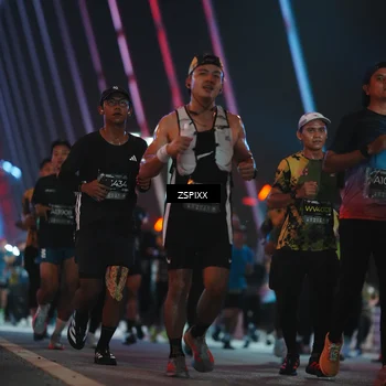 Runner Photo 6260009