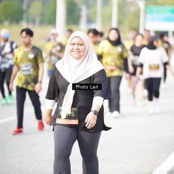 Runner Photo 6260025