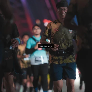 Runner Photo 6260028