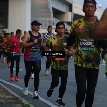 Runner Photo 6260069
