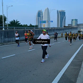 Runner Photo 6260077