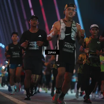 Runner Photo 6260093