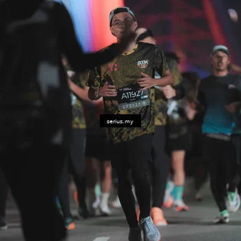Runner Photo 6260098