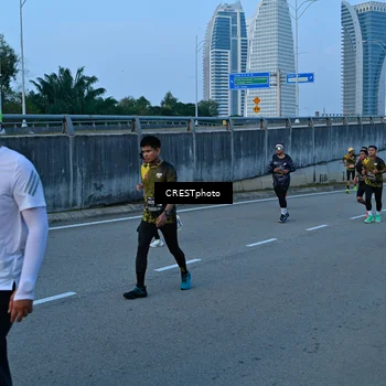 Runner Photo 6260099