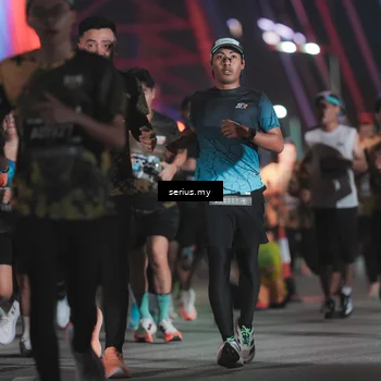 Runner Photo 6260117