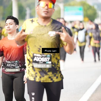 Runner Photo 6260120