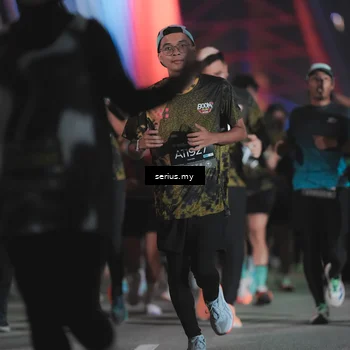 Runner Photo 6260131