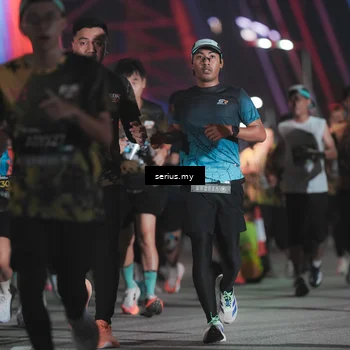 Runner Photo 6260132
