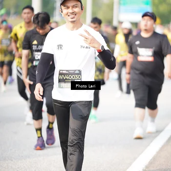 Runner Photo 6260155