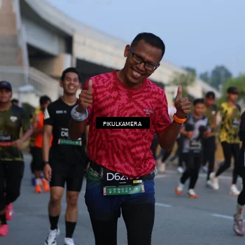 Runner Photo 6260163