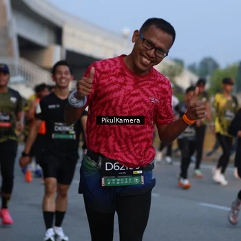 Runner Photo 6260166