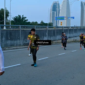 Runner Photo 6260170