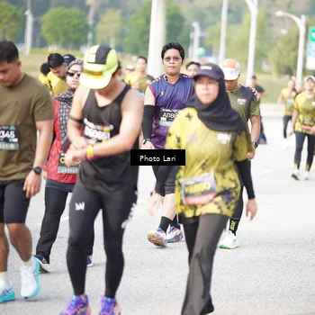 Runner Photo 6260174