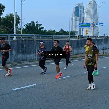 Runner Photo 6260186