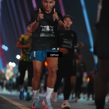 Runner Photo 6260212