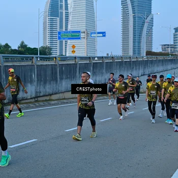 Runner Photo 6260216