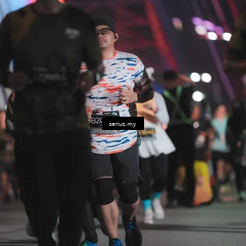 Runner Photo 6260225