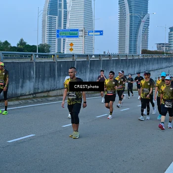 Runner Photo 6260228
