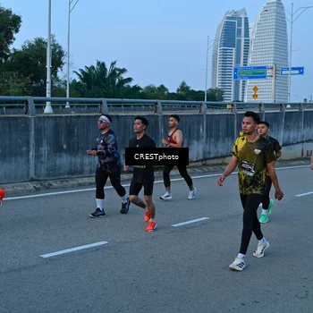 Runner Photo 6260232