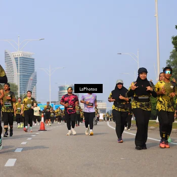 Runner Photo 6260239