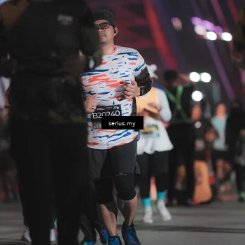 Runner Photo 6260243