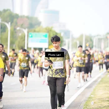 Runner Photo 6260245