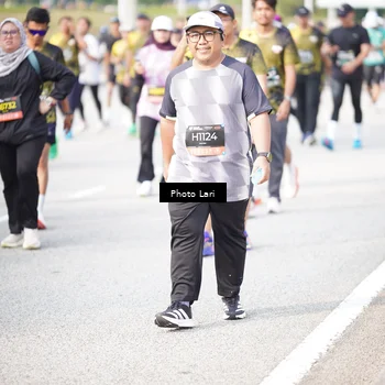 Runner Photo 6260277
