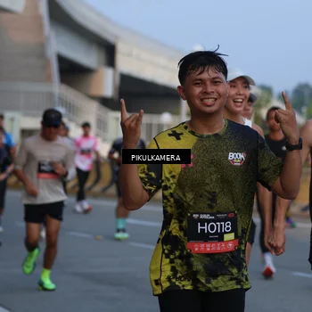 Runner Photo 6260284