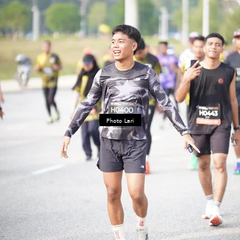 Runner Photo 6260292