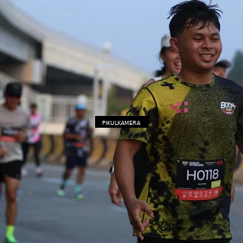 Runner Photo 6260294