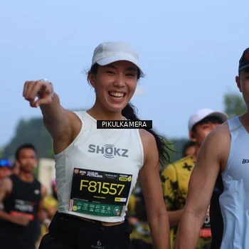 Runner Photo 6260314