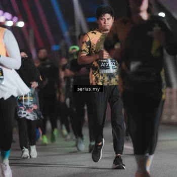 Runner Photo 6260317