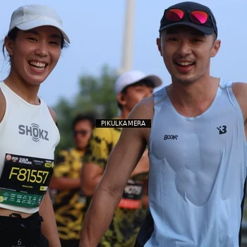 Runner Photo 6260325