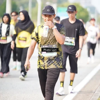 Runner Photo 6260328