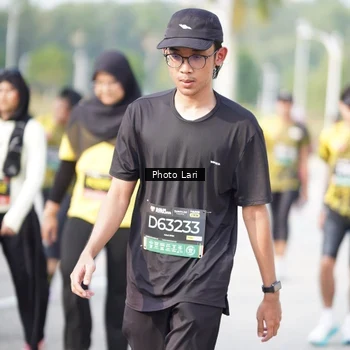 Runner Photo 6260330