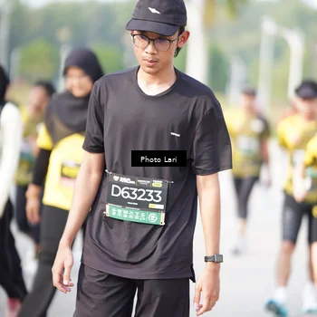 Runner Photo 6260333