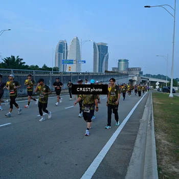 Runner Photo 6260339