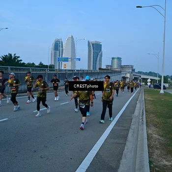 Runner Photo 6260344