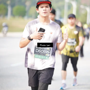Runner Photo 6260348