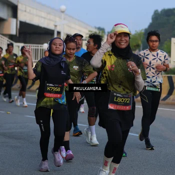 Runner Photo 6260388