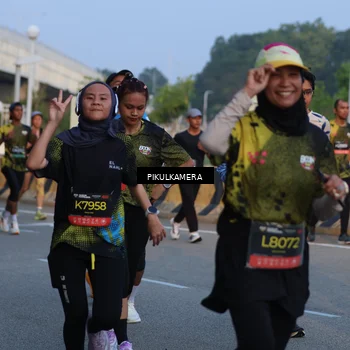 Runner Photo 6260397