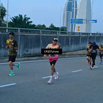 Runner Photo 6260418