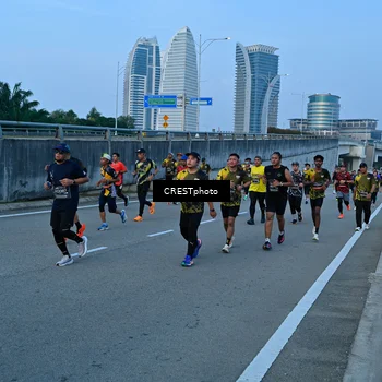 Runner Photo 6260437