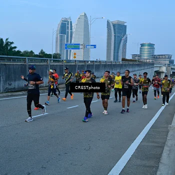 Runner Photo 6260448