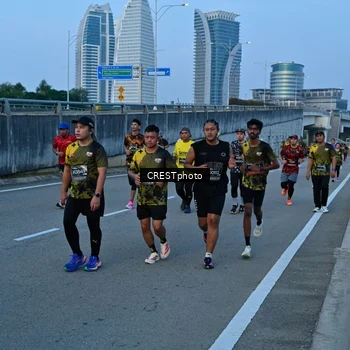 Runner Photo 6260454
