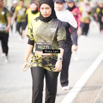 Runner Photo 6260457