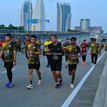 Runner Photo 6260469