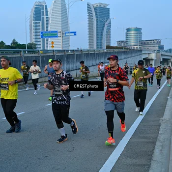 Runner Photo 6260488
