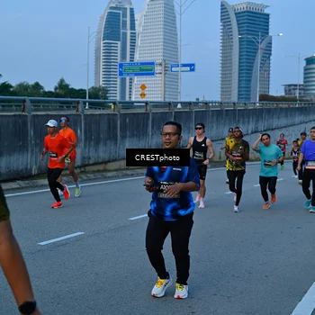 Runner Photo 6260506