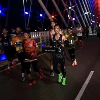 Runner Photo 6260511